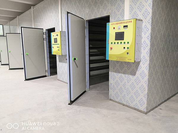 公司与三协智能等联合研发的智能烘房实物图