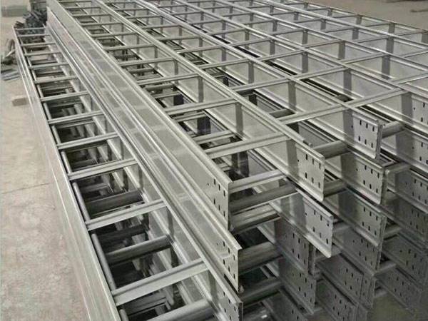 简述电缆桥架用处及选择
