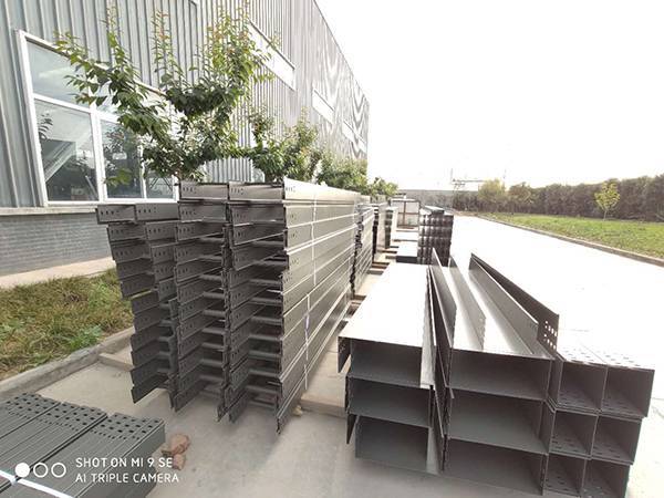 烟花厂防火桥架采购