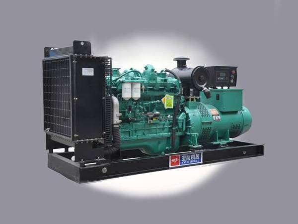 玉柴机器24-2000千瓦陆用柴油发电机