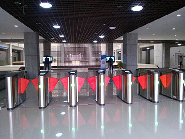 图书馆智能门禁系统