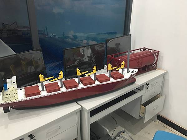 散貨船模型