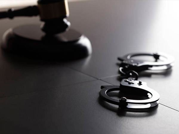 两高一部联合印发关于依法办理“碰瓷”违法犯罪案件的指导意见