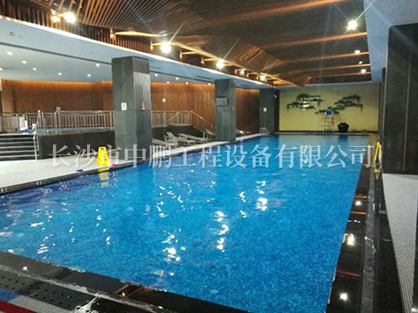 长沙北辰国际俱乐部游泳池