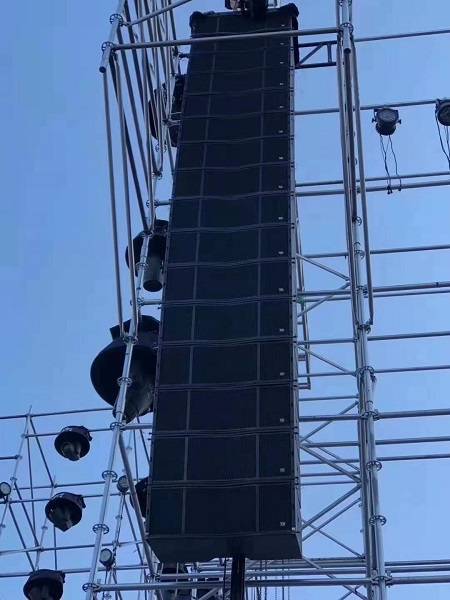 演出照片