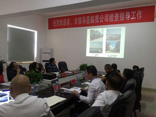 省商務(wù)廳調(diào)研岳陽(yáng)市鑫匯報(bào)廢汽車回收拆解公司