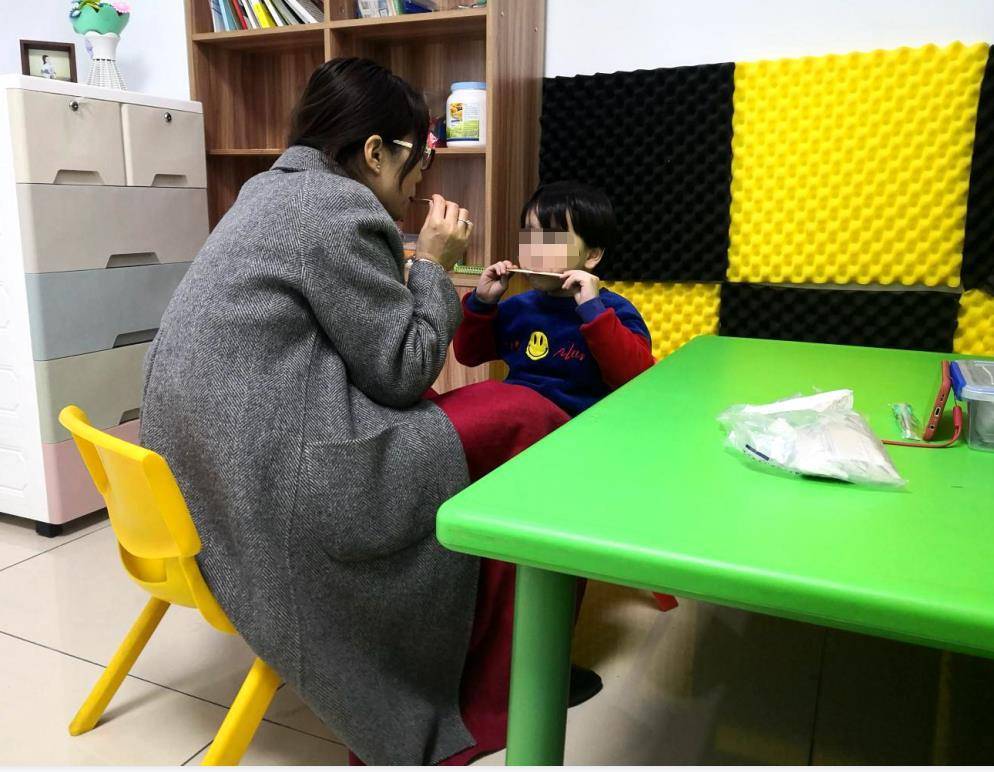 言语矫治