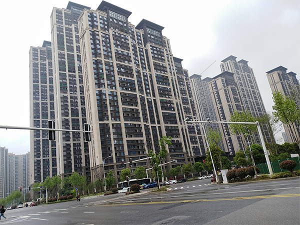 建发央著（替换）