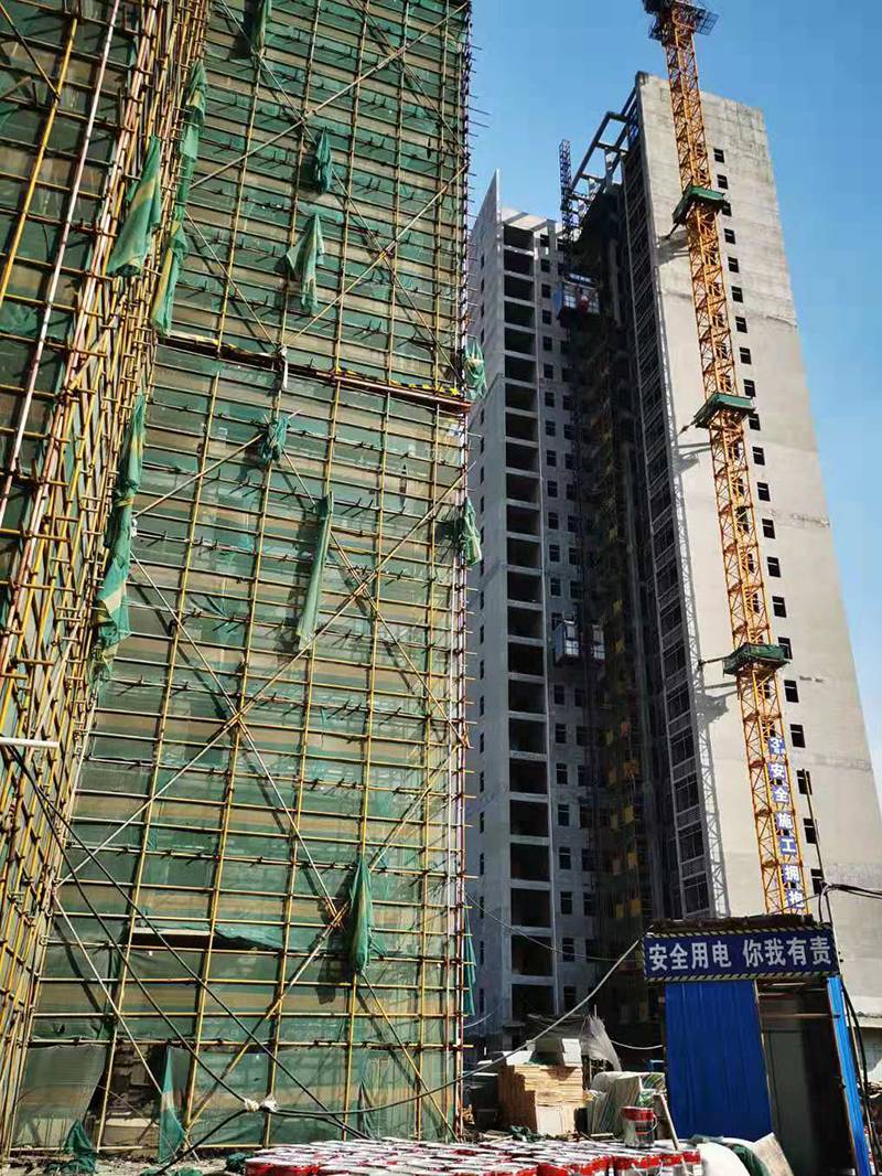 主圖