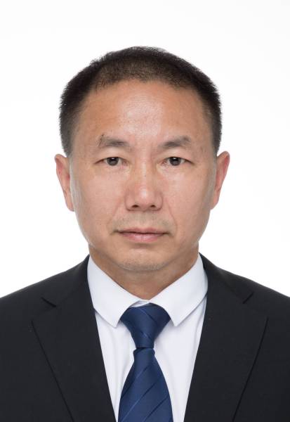 刘振辉-高中部教科室主任