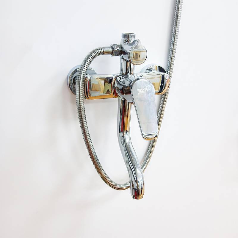 015蕾鲨增压花洒