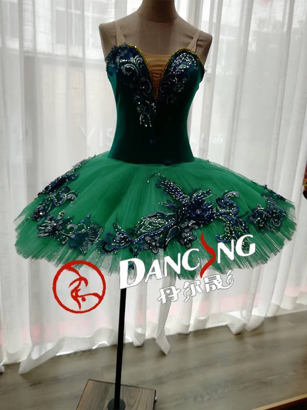專業-國際芭蕾演出服