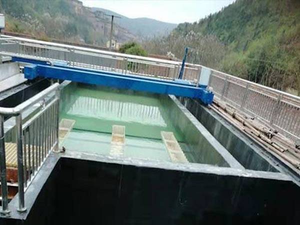 HJX型桁架式刮泥機(jī)