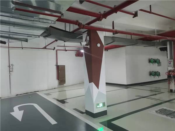 懷化大美華園停車場