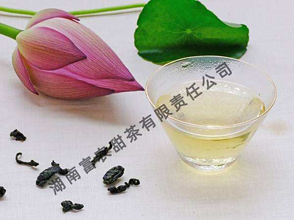 野生甜茶和普通茶叶的加工步骤一样吗？