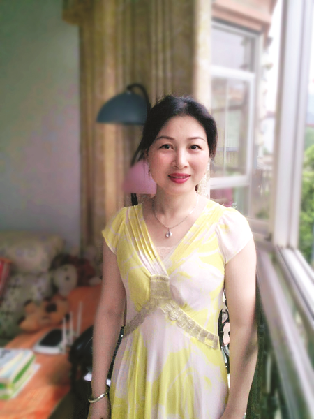 志愿者代表——方兰心语