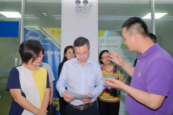【协会动态】湖南省商务厅厅长陈恢清一行调研湖南省数字商务协会