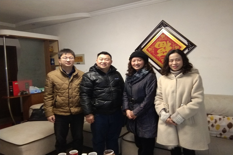 浓情冬雨，暖心民进 ——民进岳麓区工委四支部开展春节走访慰问会员活动