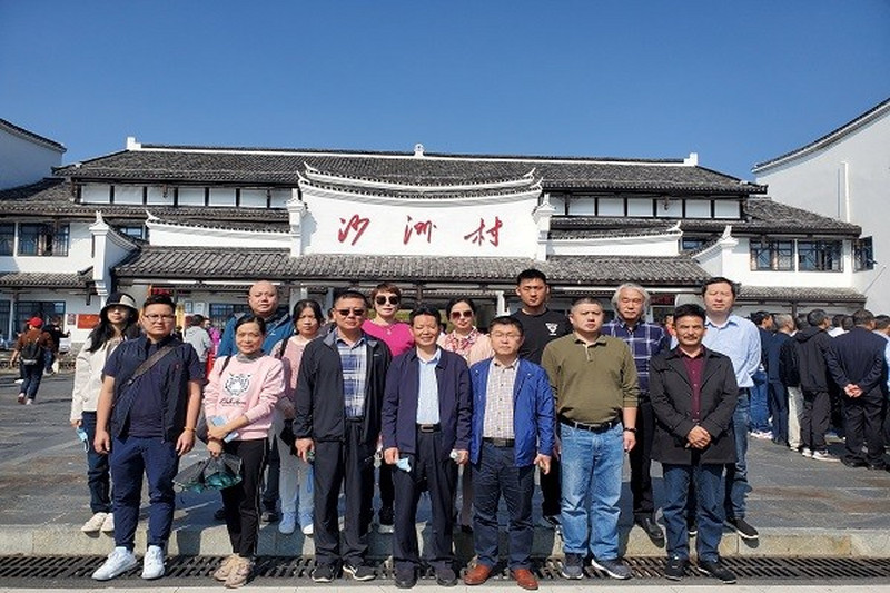 提升五种能力 迈入新的征程 ——民进雨花区工委赴“半条被子”故事发生地旧址考察学习