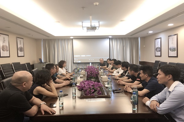 长沙民进经联会赴遵义开展学习教育活动
