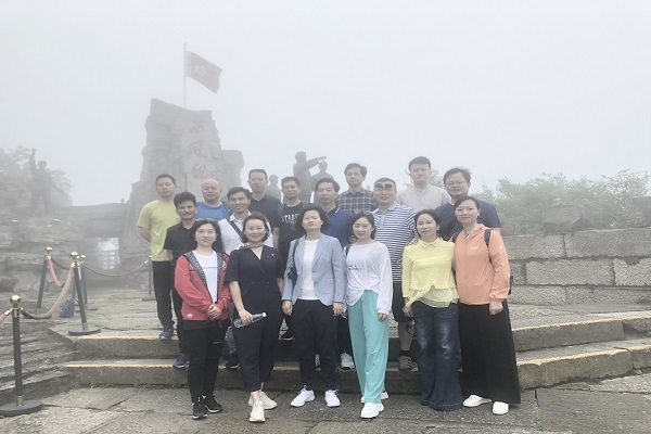 长沙民进经联会赴遵义开展学习教育活动2