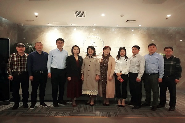 长沙民进经济界会员赴京参加培训2
