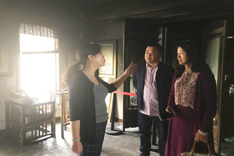 市委会齐心协力帮助会员刘雅渡难关