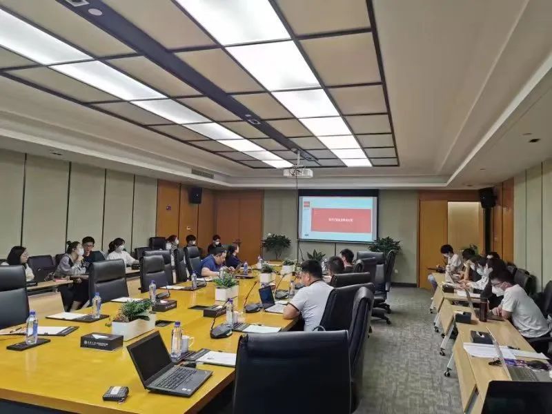 湖南省数字经济促进会零售行业分会代表赴中南大学参加零售数字化交流会议