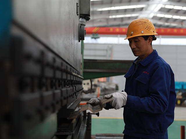 作业工人