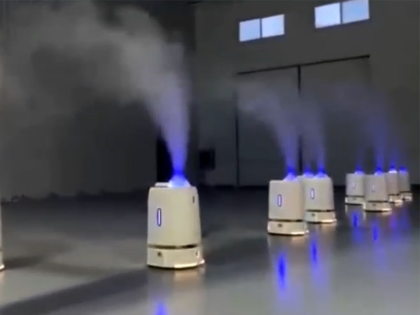 为客户提供研发消毒液发射装置成功置入泡泡鱼消杀机器人