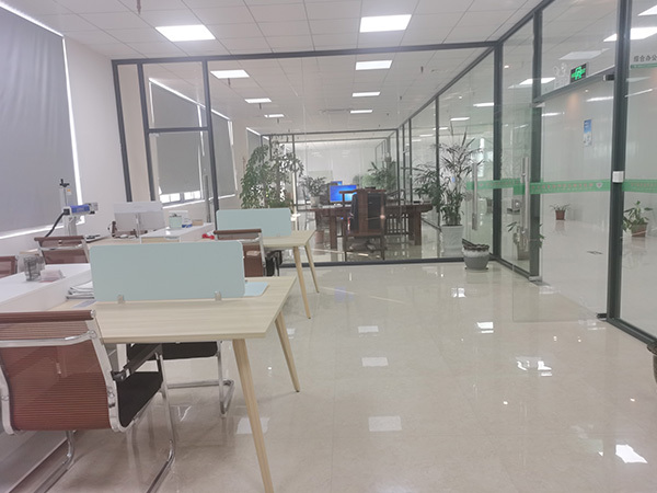 1_0003_69b5e3aed440143aba519a9