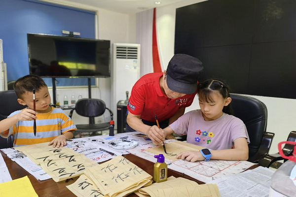 天心区白沙花园同心社区暑期季活动持续“升温”5