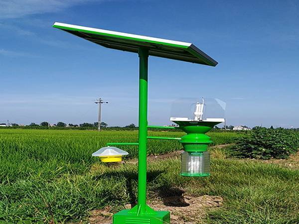 绿色低碳农业经济环境下 太阳能杀虫灯是如何工作的