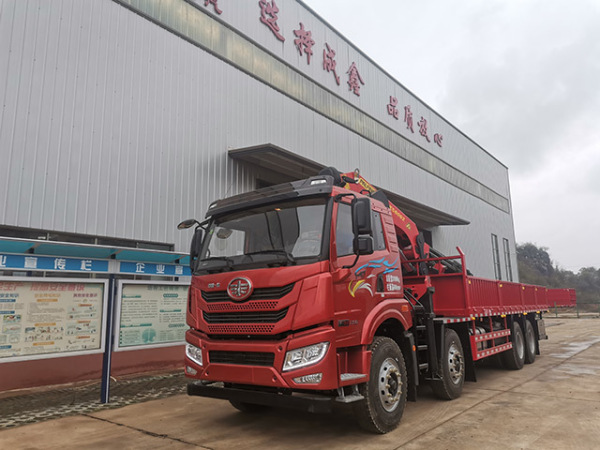 Crane transporter with truck