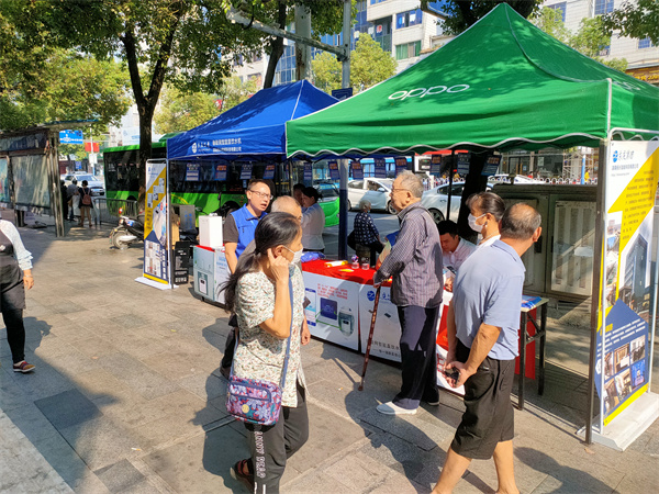 湖南拓兴科技与中国电信（鹤城）携手打造国庆钜惠活动 (8)