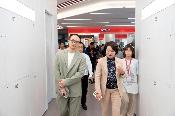 民进长沙市委会主委李平一行赴健萌总部走访调研3