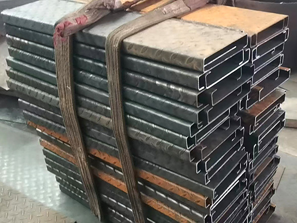 楼梯踏步