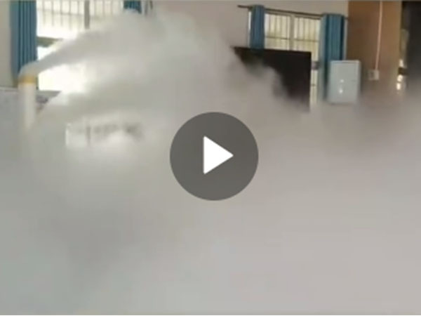 怀化市禁毒协会党支部联合芷控卫消志愿者在市公安局开展消杀行动