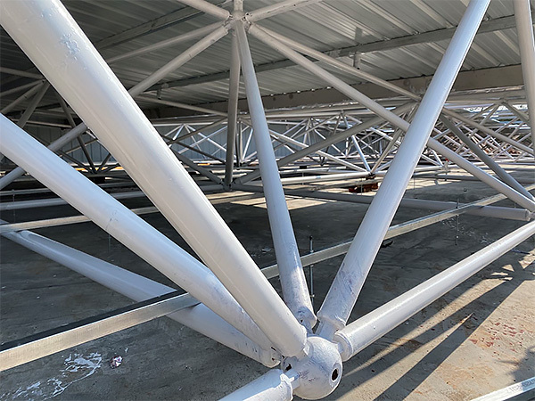 螺栓球网架施工