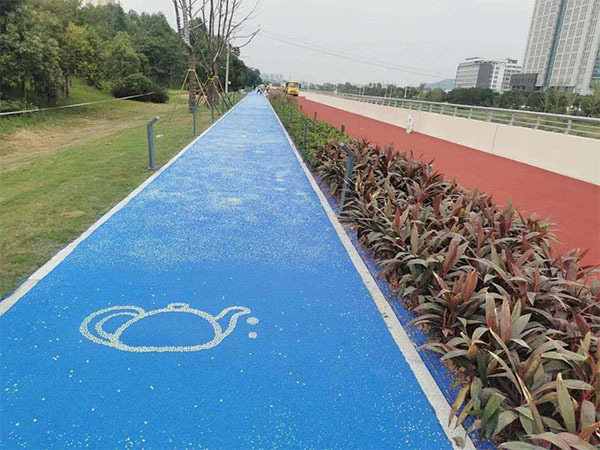多彩防滑路面