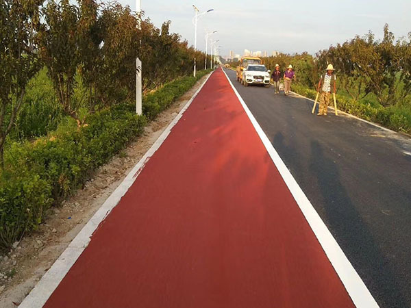 道路改色