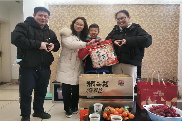 我为群众办实事 传递关怀与真情——民进天心区工委一支部会员在
