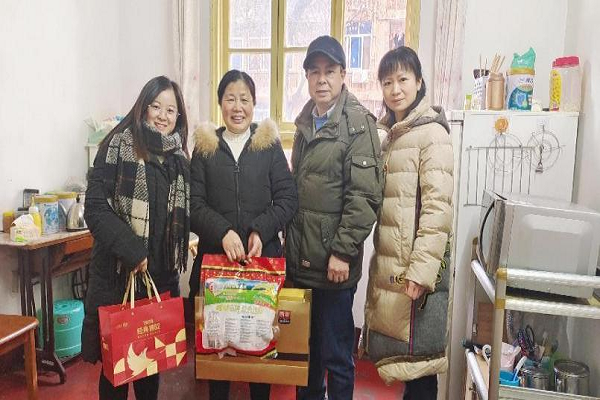 我为群众办实事 传递关怀与真情——民进天心区工委一支部会员在