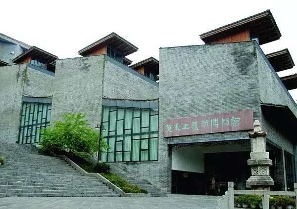 吉首大学黄永玉艺术博物馆中央空调项目