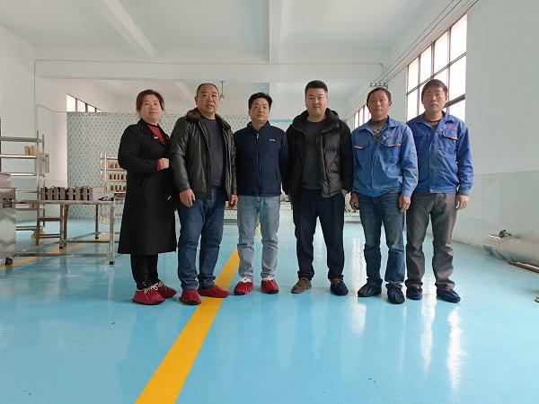 湖南陆羽技术咨询公司为江西宁红公司漫江红基地量身定做的“红茯砖清洁化生产线”正式投产