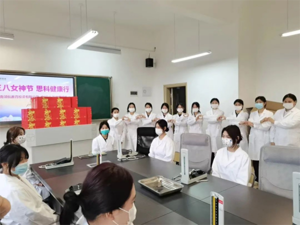 学校动态222