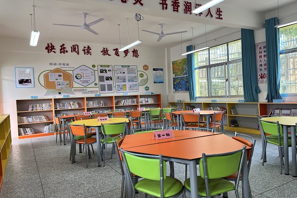 民进长沙市委会、湖南省梦飞翔阅读教育发展服务中心赴古丈县举行