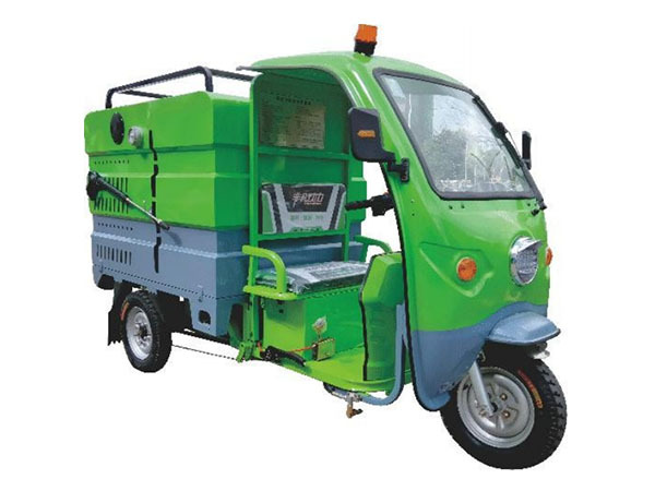 四桶链条三轮车