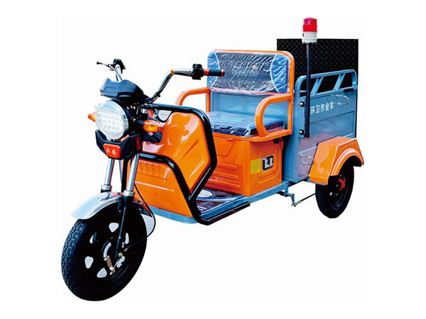 四桶链条三轮车