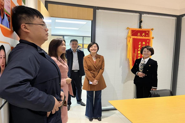 民进岳麓区工委高新支部召开民主生活（扩大）会议暨走访调研活动